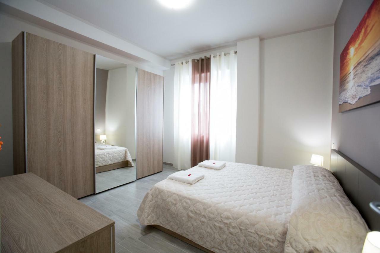 La Suite Civitanova Marche Esterno foto